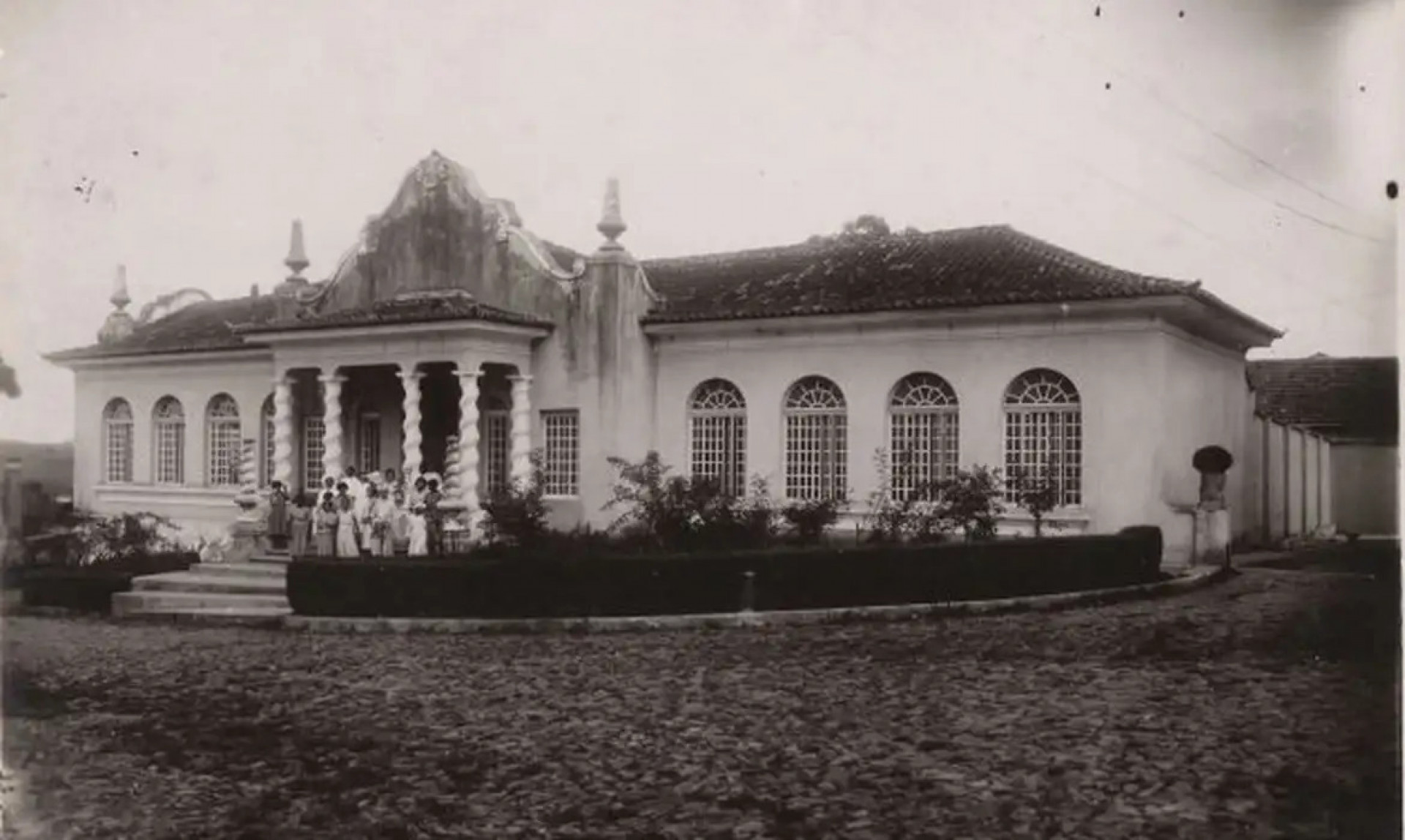 Luta antimanicomial: UFJF e UFMG se desculpam por cadáveres em aulas