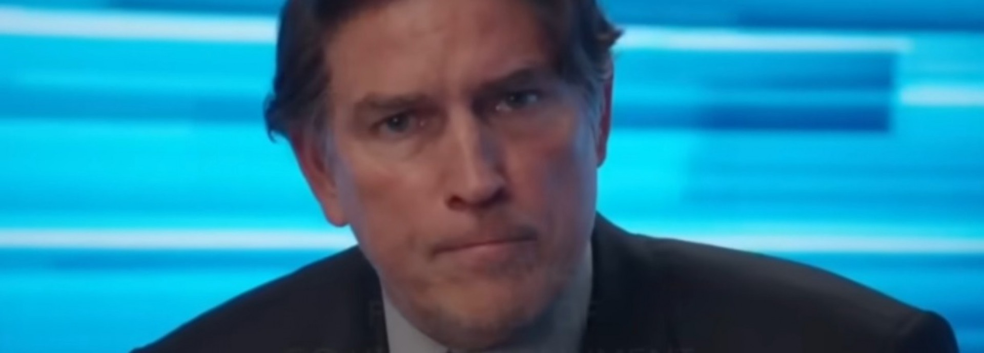 Trailer de 'Dark Horse' exibido em reunião tem facada como conluio do sistema contra Bolsonaro