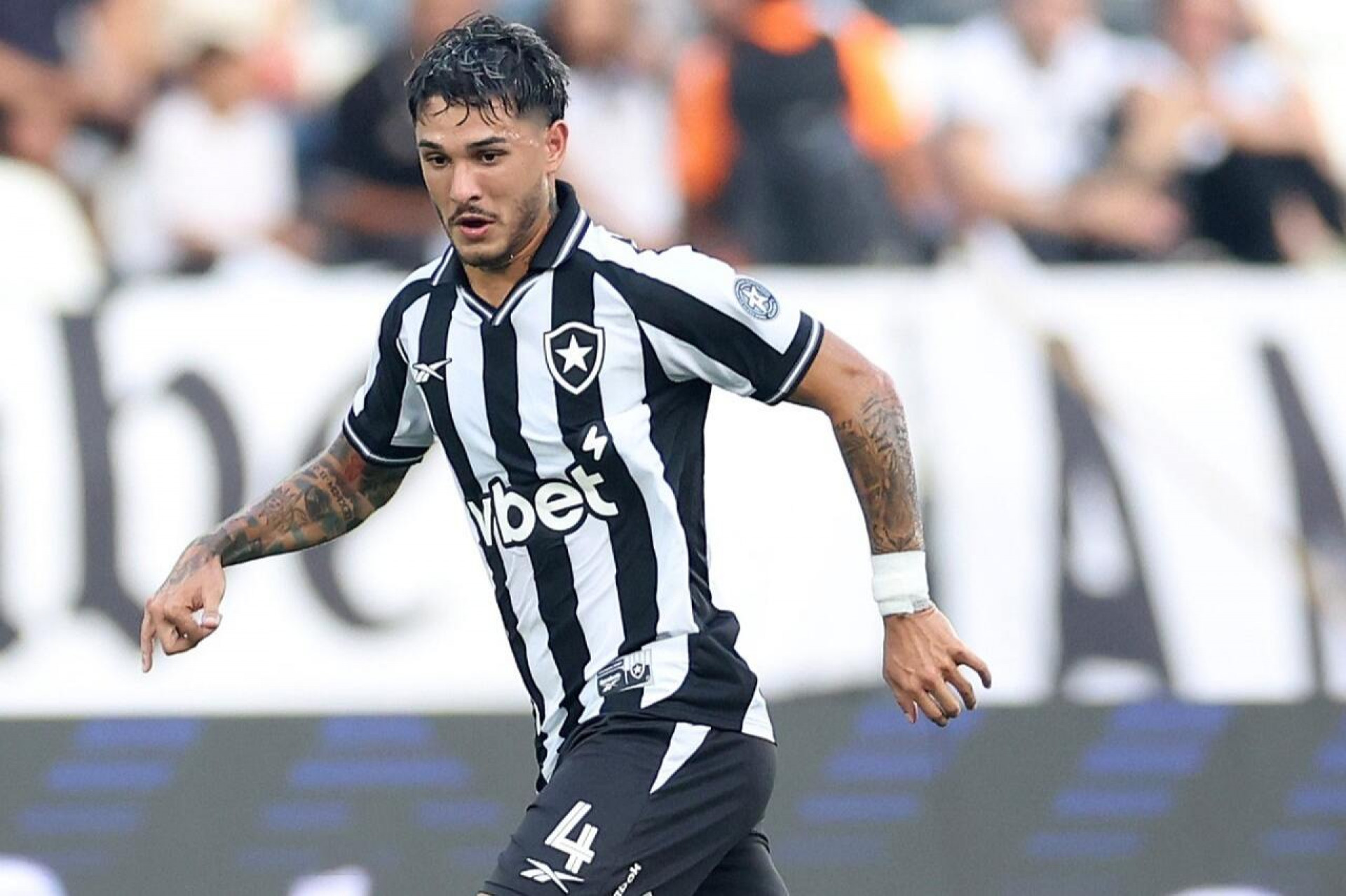 Ponte, do Botafogo, sobre a Copa Sul-Americana: “Nos exige o m&aacute;ximo”