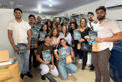 Alunos da UFF vivem educação ambiental prática em dia ação de sustentabilidade 