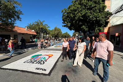 Fábio do Pastel completa 48 anos entre obras e live em São Pedro
