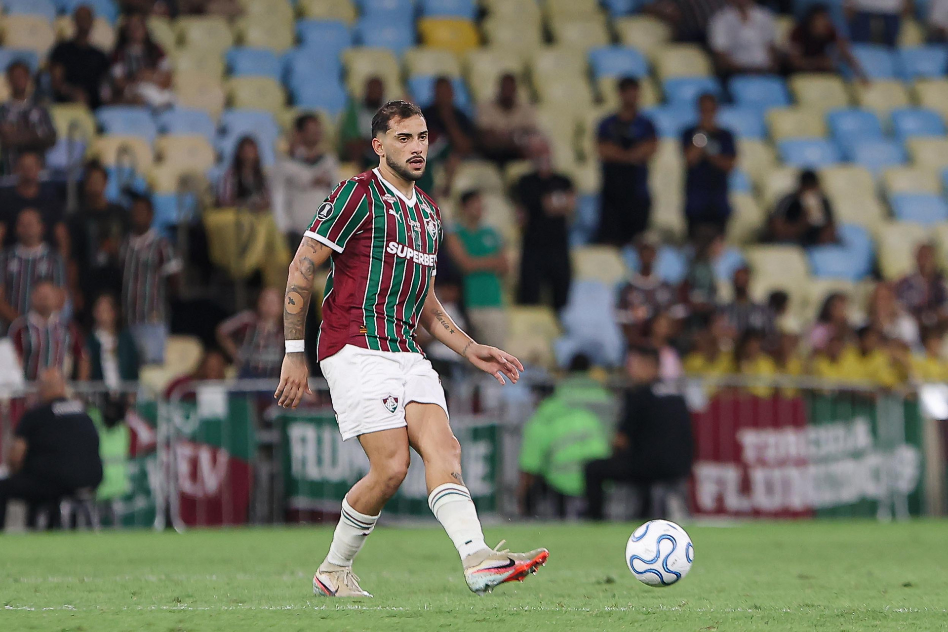 Freytes em a&ccedil;&atilde;o pelo Fluminense - Lucas Mer&ccedil;on / Fluminense