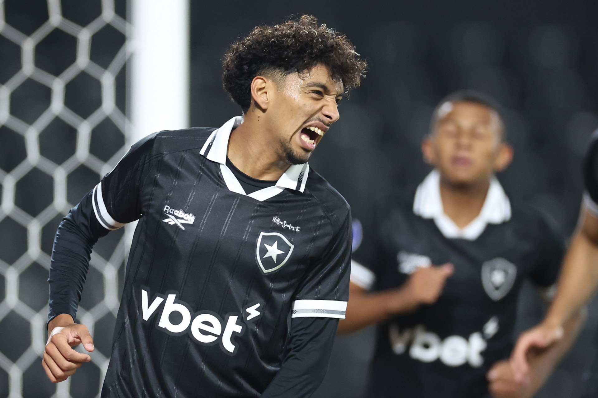 Medina comemora gol do Botafogo - Vítor Silva / Botafogo