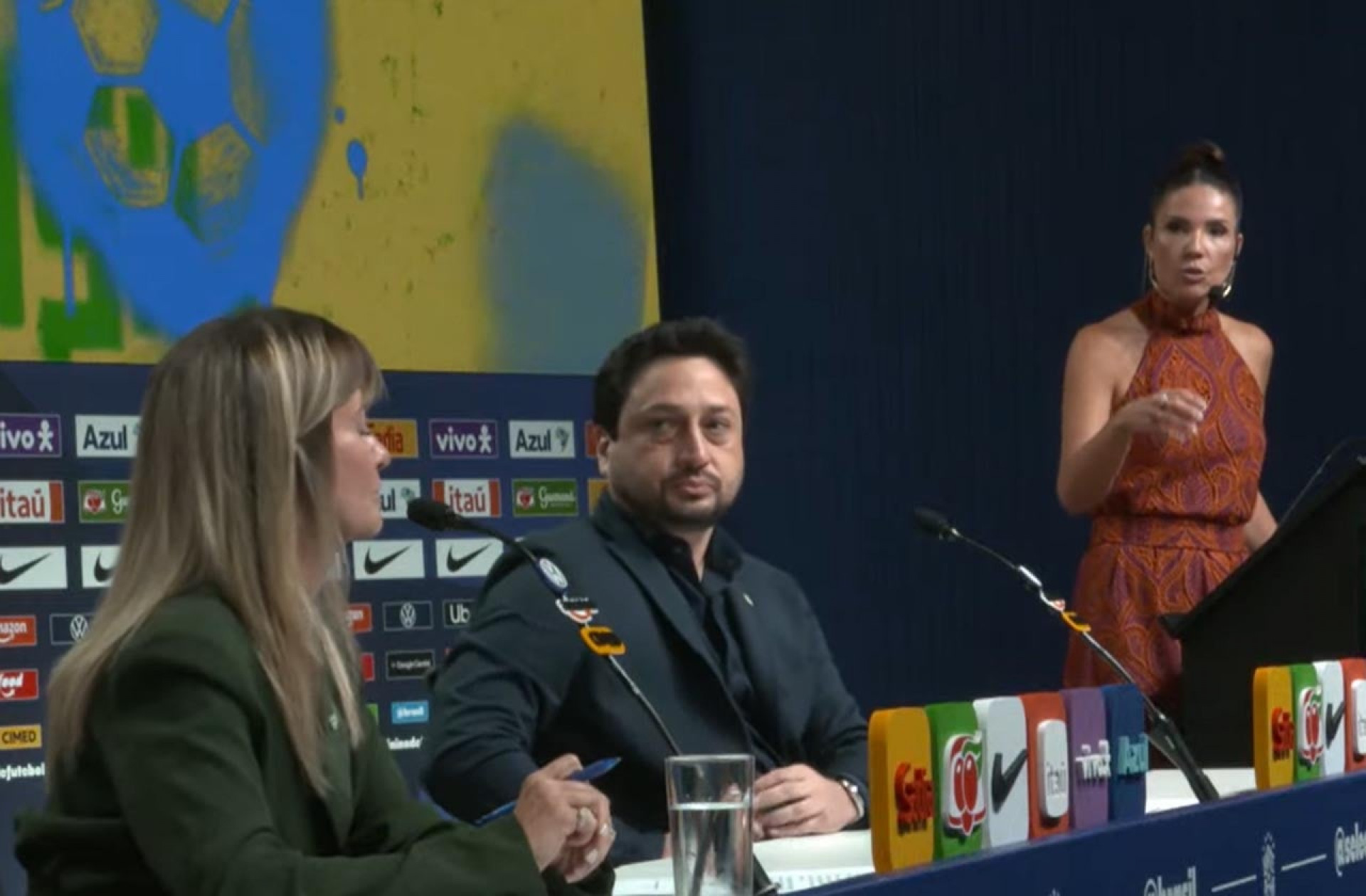 Com volta de Marta, Arthur Elias convoca Sele&ccedil;&atilde;o Brasileira Feminina para amistosos