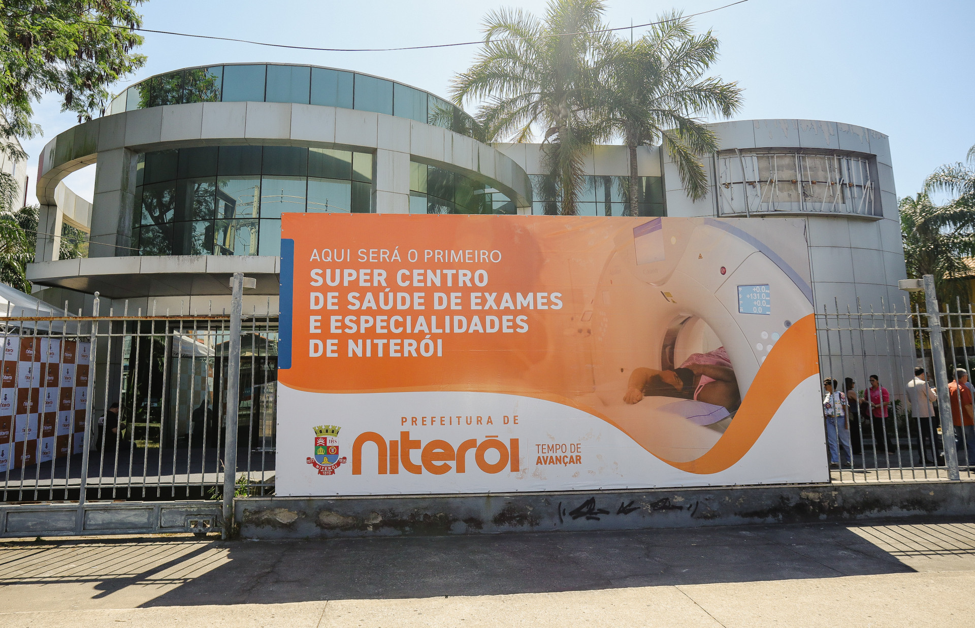 Super Centro de Sa&uacute;de ser&aacute; implantado no antigo pr&eacute;dio da Amil