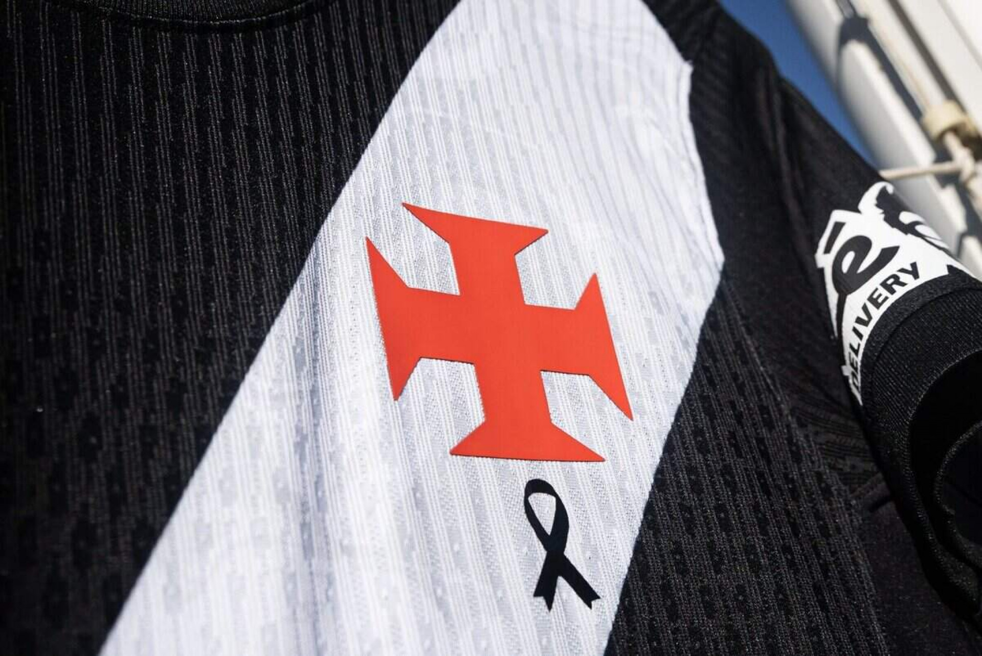 Vasco far&aacute; homenagem ao &iacute;dolo Geovani contra o Olimpia
