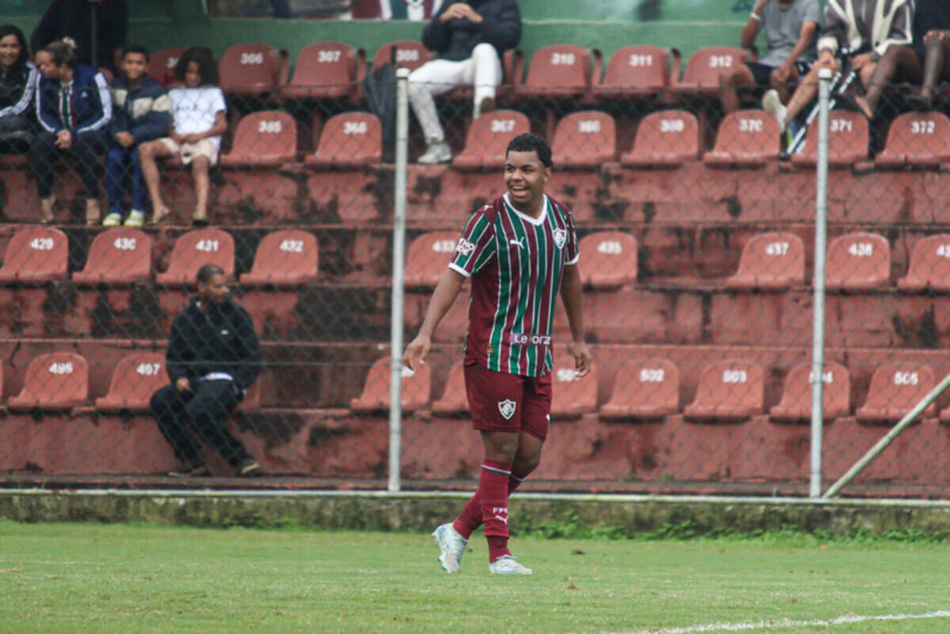 Fluminense goleia o lanterna Juventude e reage pelo Brasileir&atilde;o Sub-20