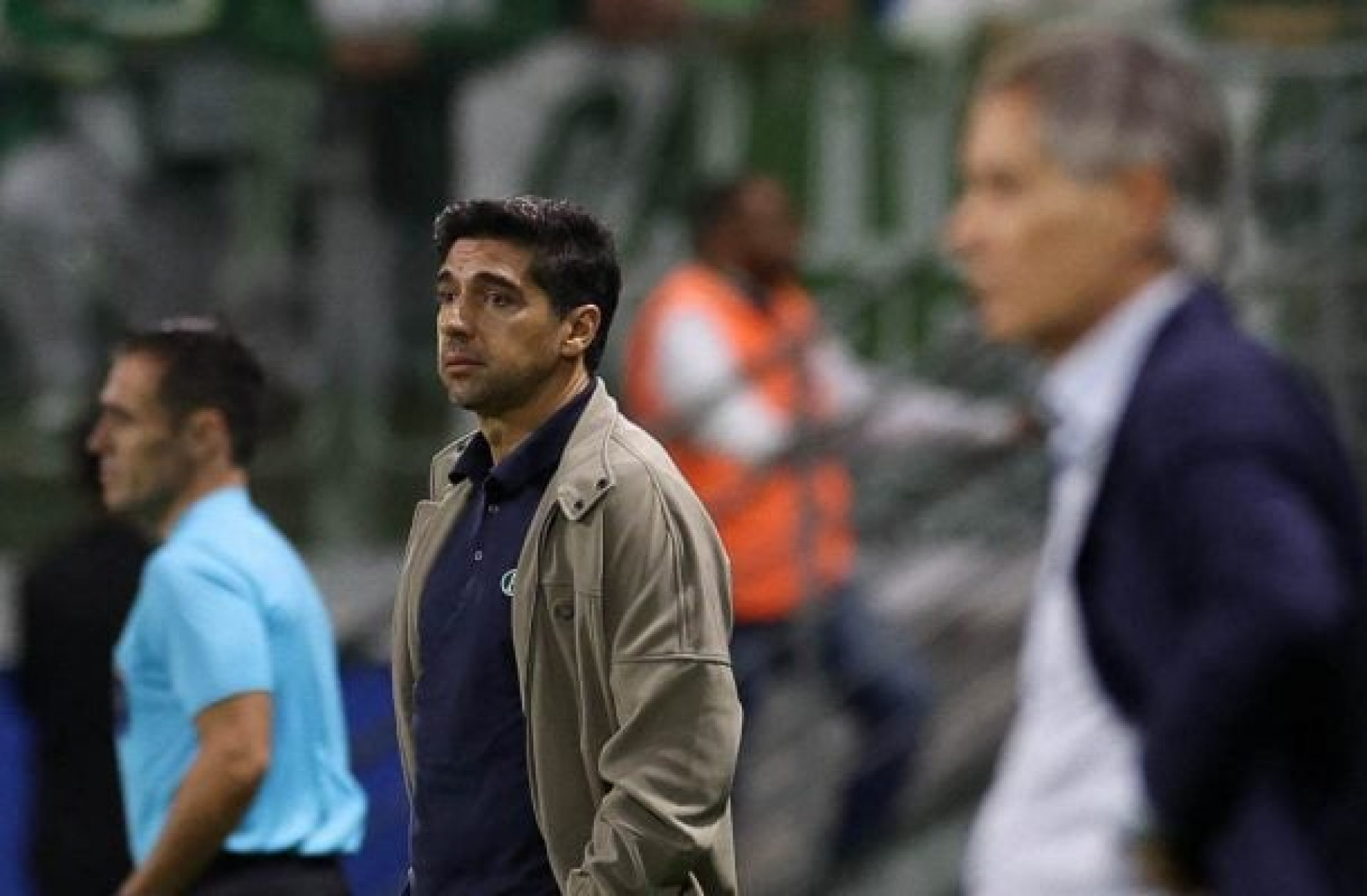 Por que as cr&iacute;ticas a Abel Ferreira cresceram ap&oacute;s derrota do Palmeiras na Libertadores