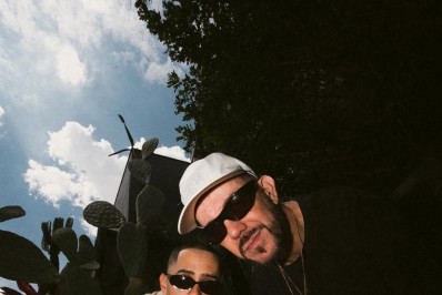 Tropkillaz reclama da falta de créditos em single de Anitta para Copa