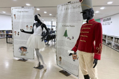 Caxias recebe exposição sobre a história do Theatro Municipal do Rio