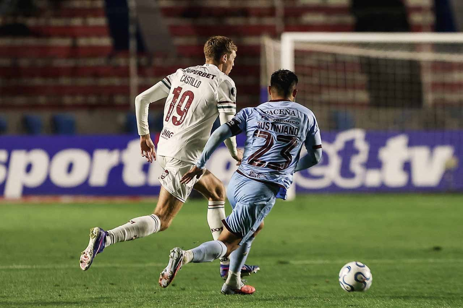 Fluminense de olho: Conmebol muda local de Bol&iacute;var x Rivadavia