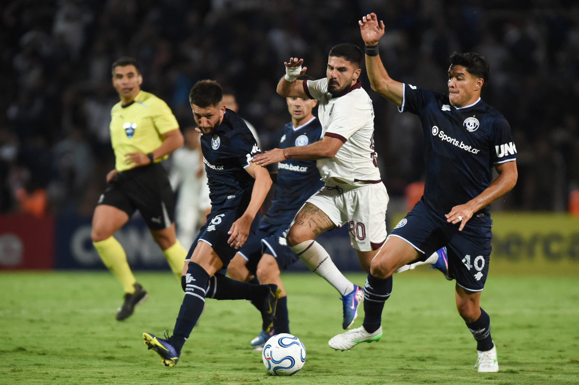 Conmebol altera local de jogo que interessa ao Fluminense na Libertadores