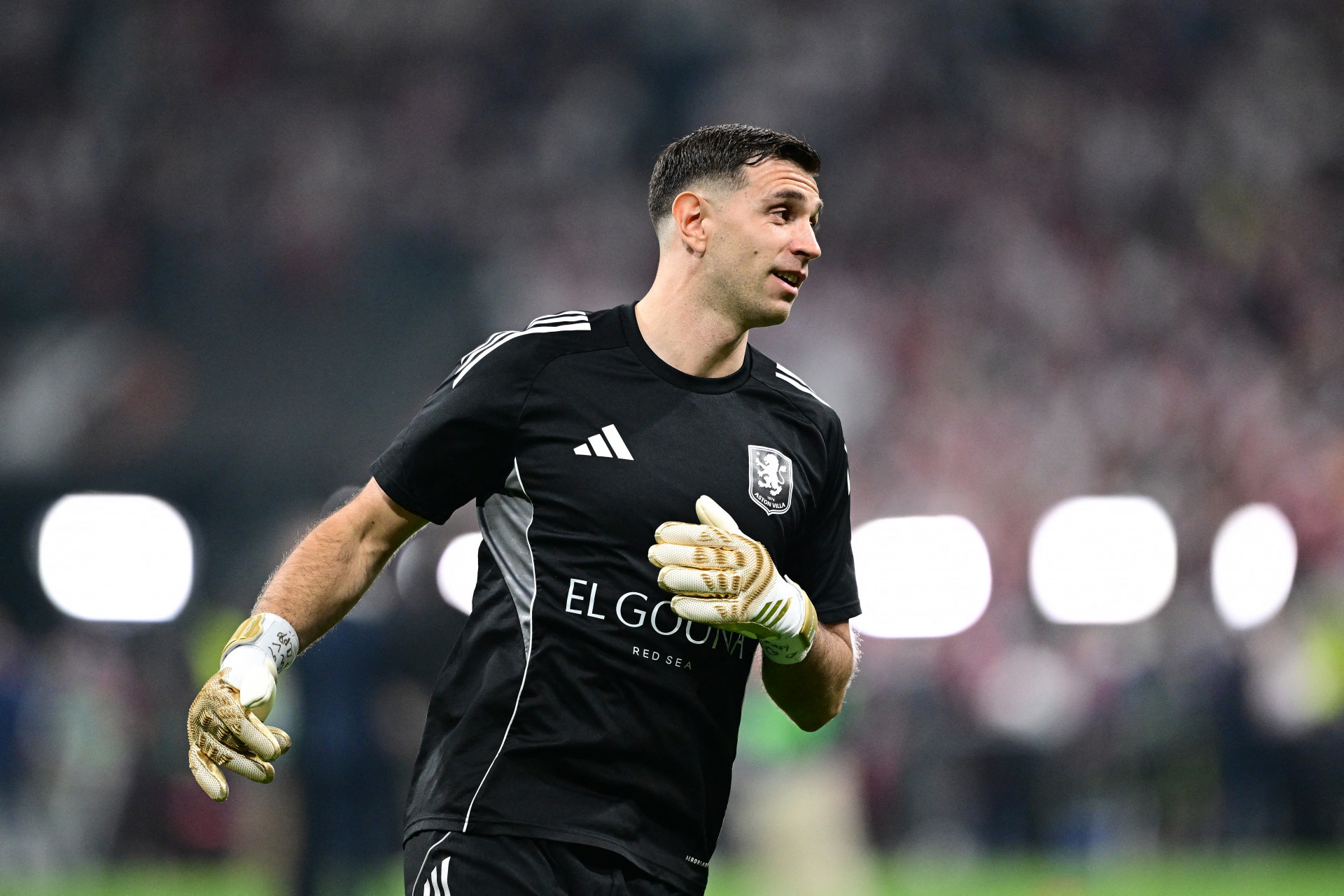 Após título, goleiro afirma ter jogado final com o dedo quebrado