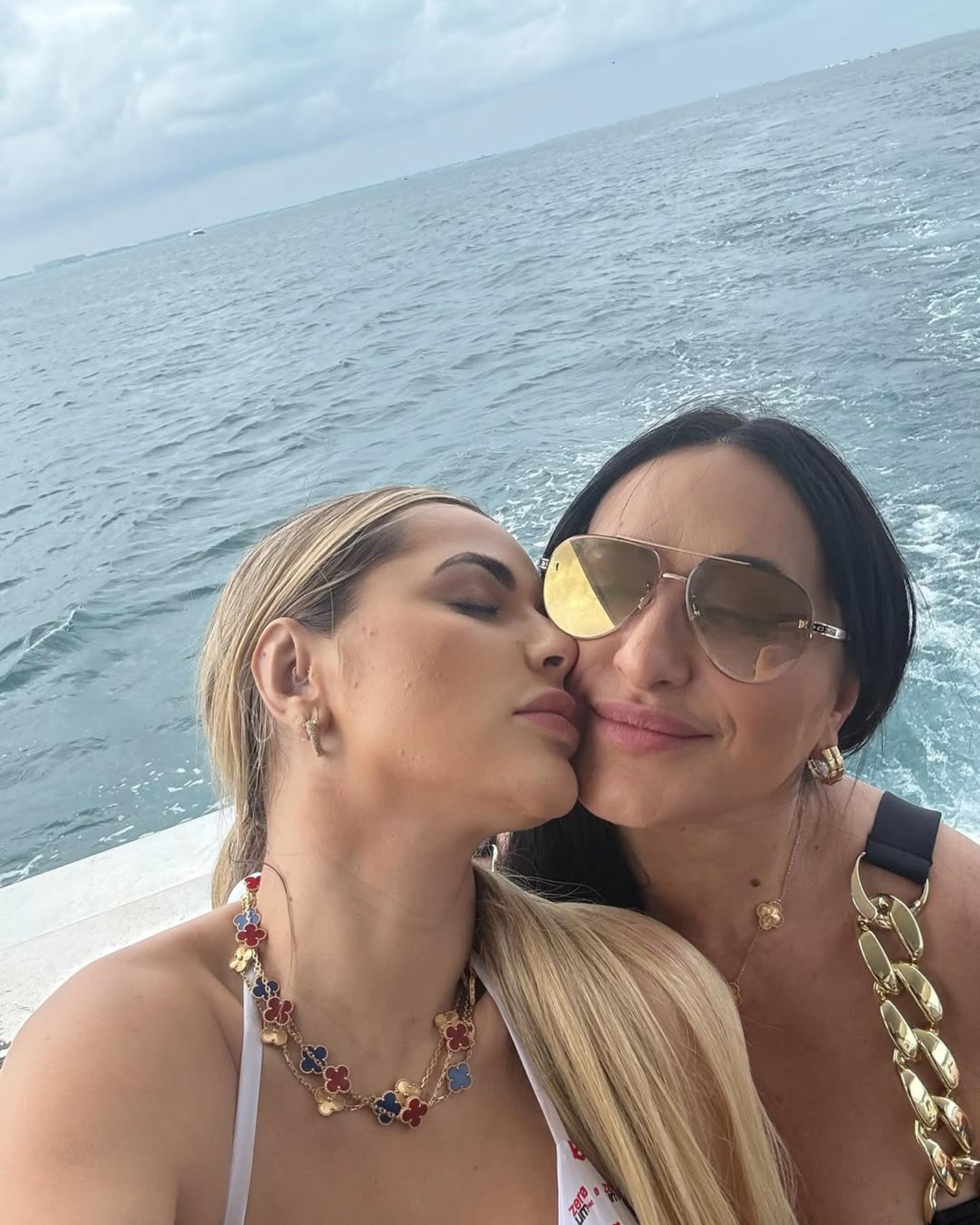 Deolane Bezerra e a mãe, Solange Bezerra - Reprodução / Instagram