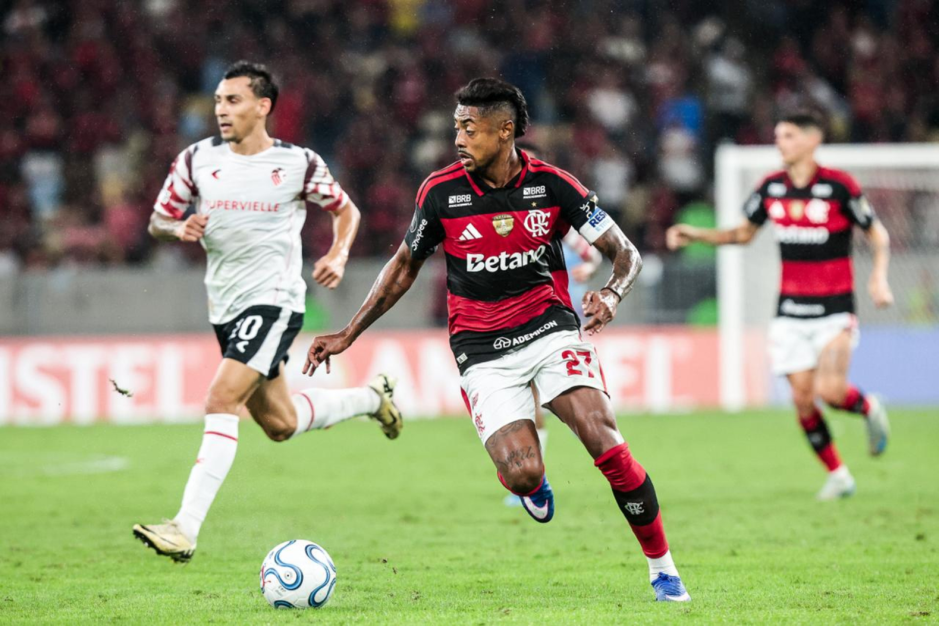 Veja contas do Flamengo para ser l&iacute;der geral da Libertadores