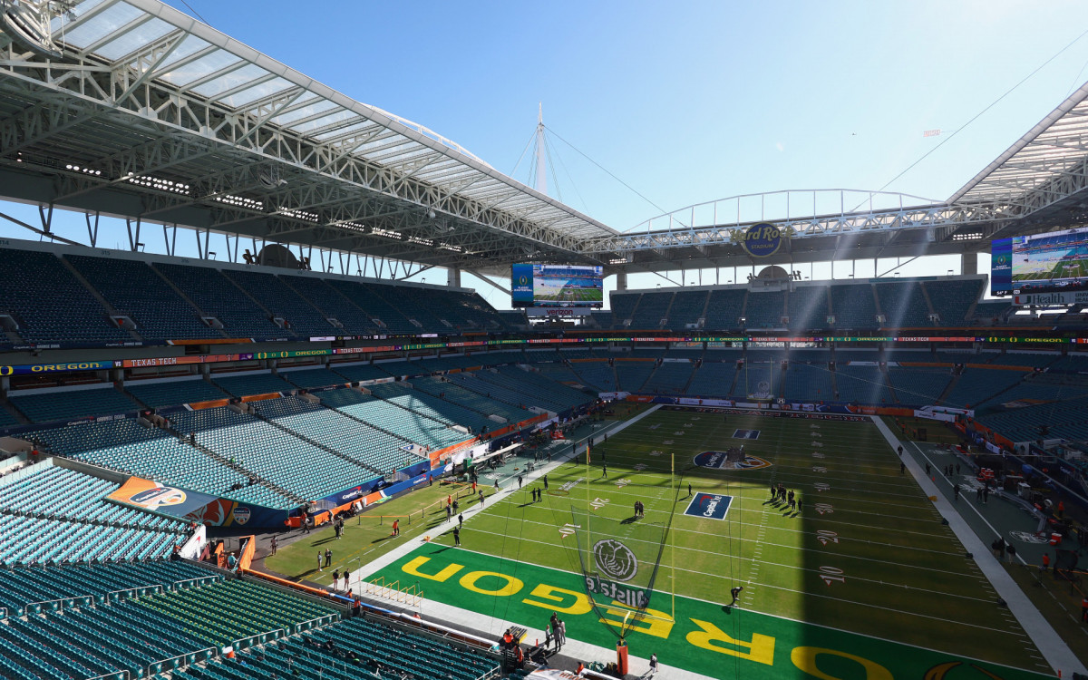 O estádio de Miami possui muita história em outros esportes, como automobilismo, wrestling, tênis e futebol americano; Brasil enfrentará a Escócia no local