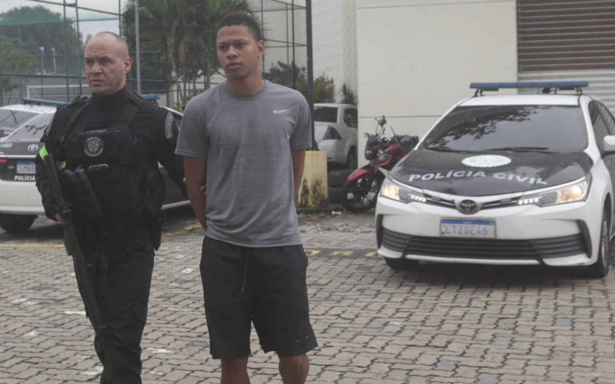 Presos foram levados para a Cidade da Pol&iacute;cia