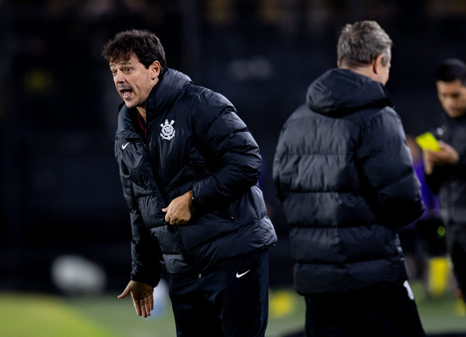 Diniz bate recorde e alcan&ccedil;a maior invencibilidade de um t&eacute;cnico na hist&oacute;ria da Libertadores