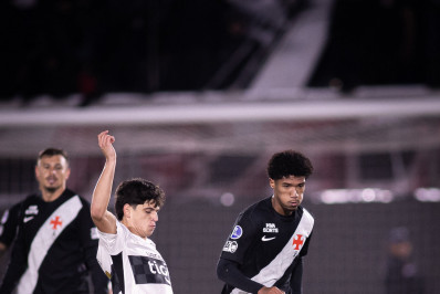 Ramon Rique se destaca em jogos pela Sul-Americana