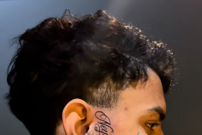 Torcedor tatua nome de Neymar no rosto, e vídeo viraliza; confira