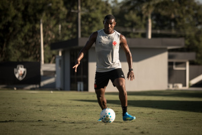 Cuiabano será desfalque do Vasco contra o Vitória