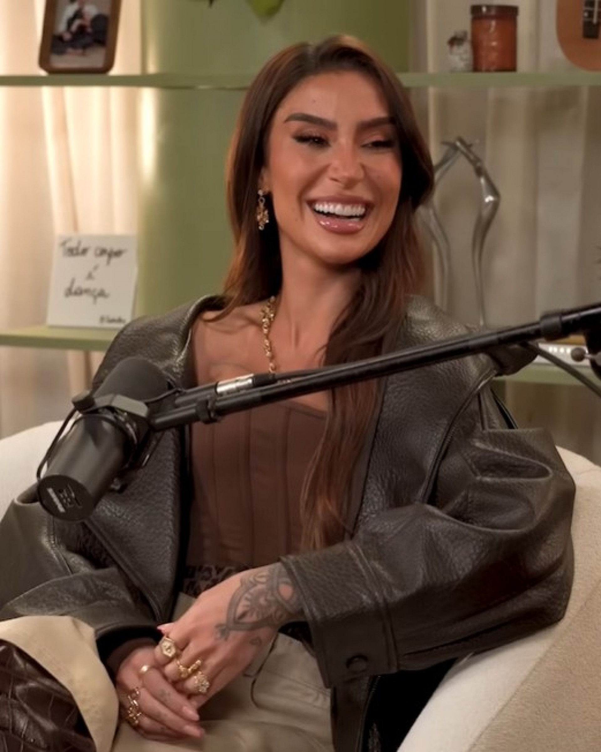 Bianca Andrade participa do podcast 'Cá Entre Nós' de Fátima Bernardes e Bia Ben - Reprodução / Youtube 