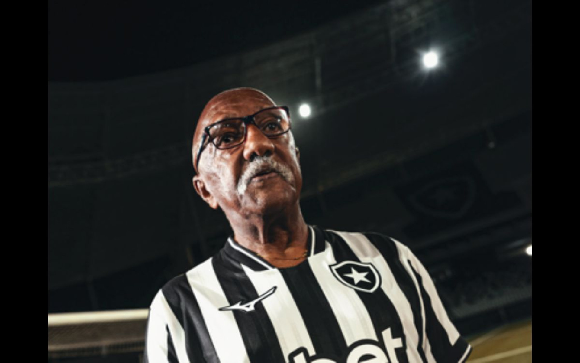 Novo uniforme do Botafogo, em parceria com a Mizuno - Divulgação / Botafogo