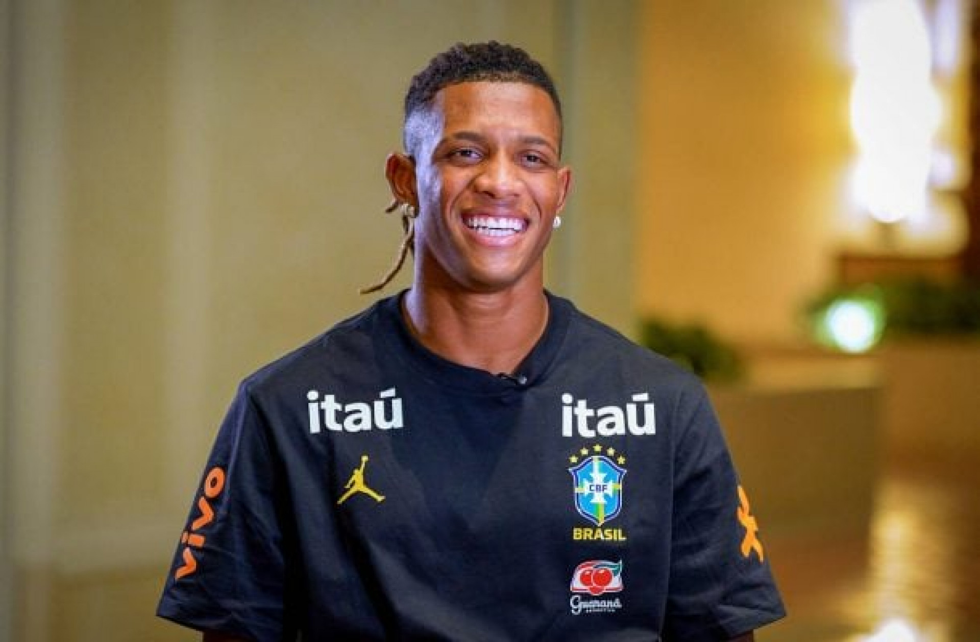 Flamengo monitora Danilo, do Botafogo, e teme sa&iacute;da de Pulgar