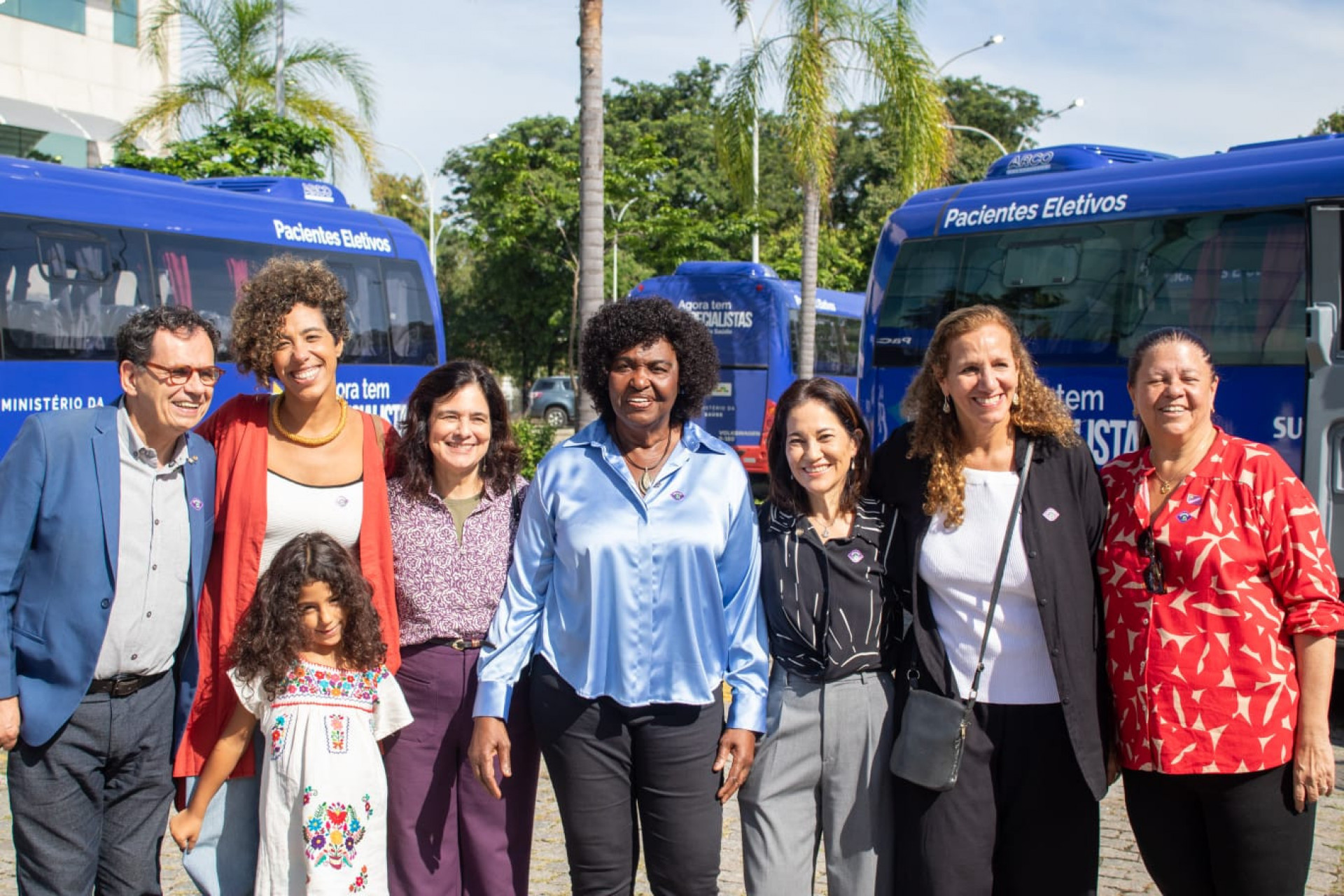 Entrega de veículos para transporte de paciente - Érica Martin/Agência O DIA