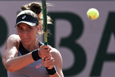 Bia Haddad leva virada, cai na estreia de Roland Garros e segue em péssima fase no ano