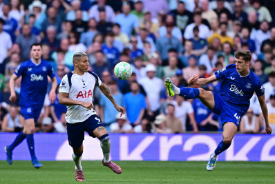 Tottenham vence o Everton e escapa do rebaixamento no Campeonato Inglês