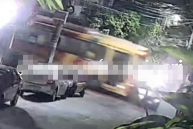 Acidente entre ônibus e carro deixa quatro feridos em Caxias