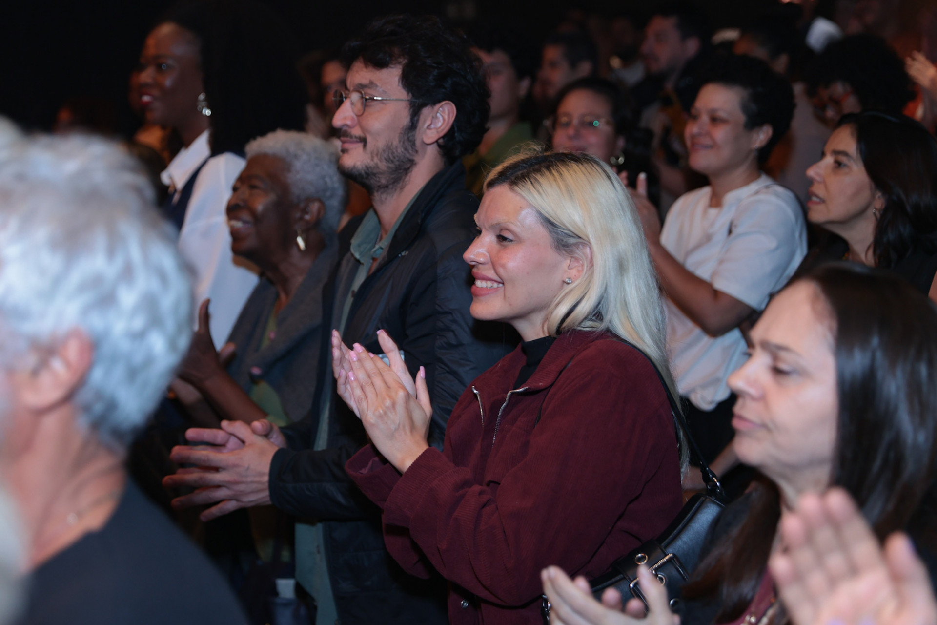 Duda Beat prestigia monólogo de Taís Araújo - Victor Chapetta/BrazilNews