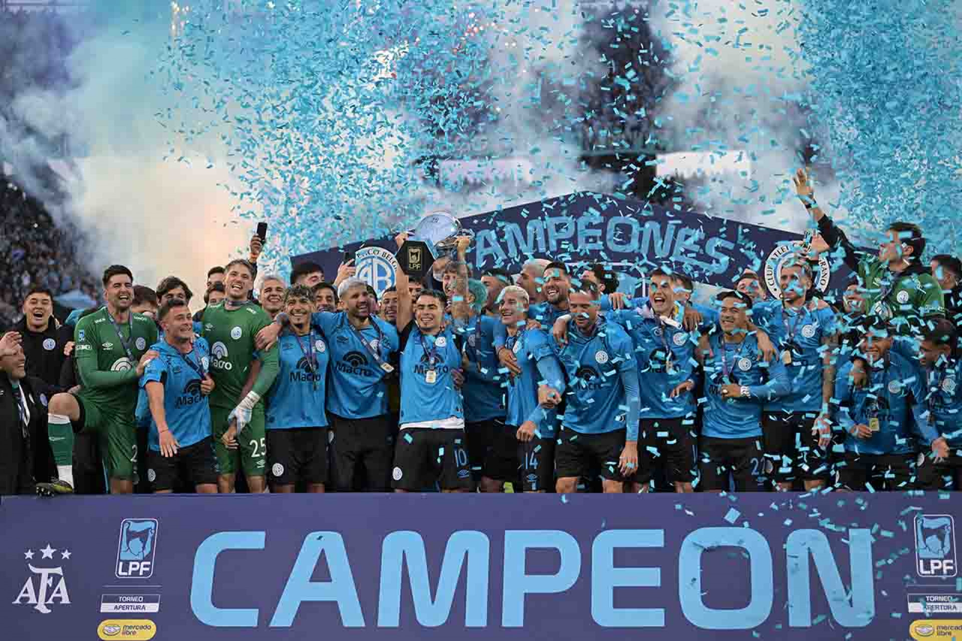 CORDOBA, ARGENTINA - MAY 24: Lucas Zelarayan of Belgrano lifts the Champion's trophy after winning the Torneo Apertura 2026 final match between River Plate and Belgrano at Mario Alberto Kempes Stadium on May 24, 2026 in Cordoba, Argentina.  (Photo by Marcelo Endelli/Getty Images)