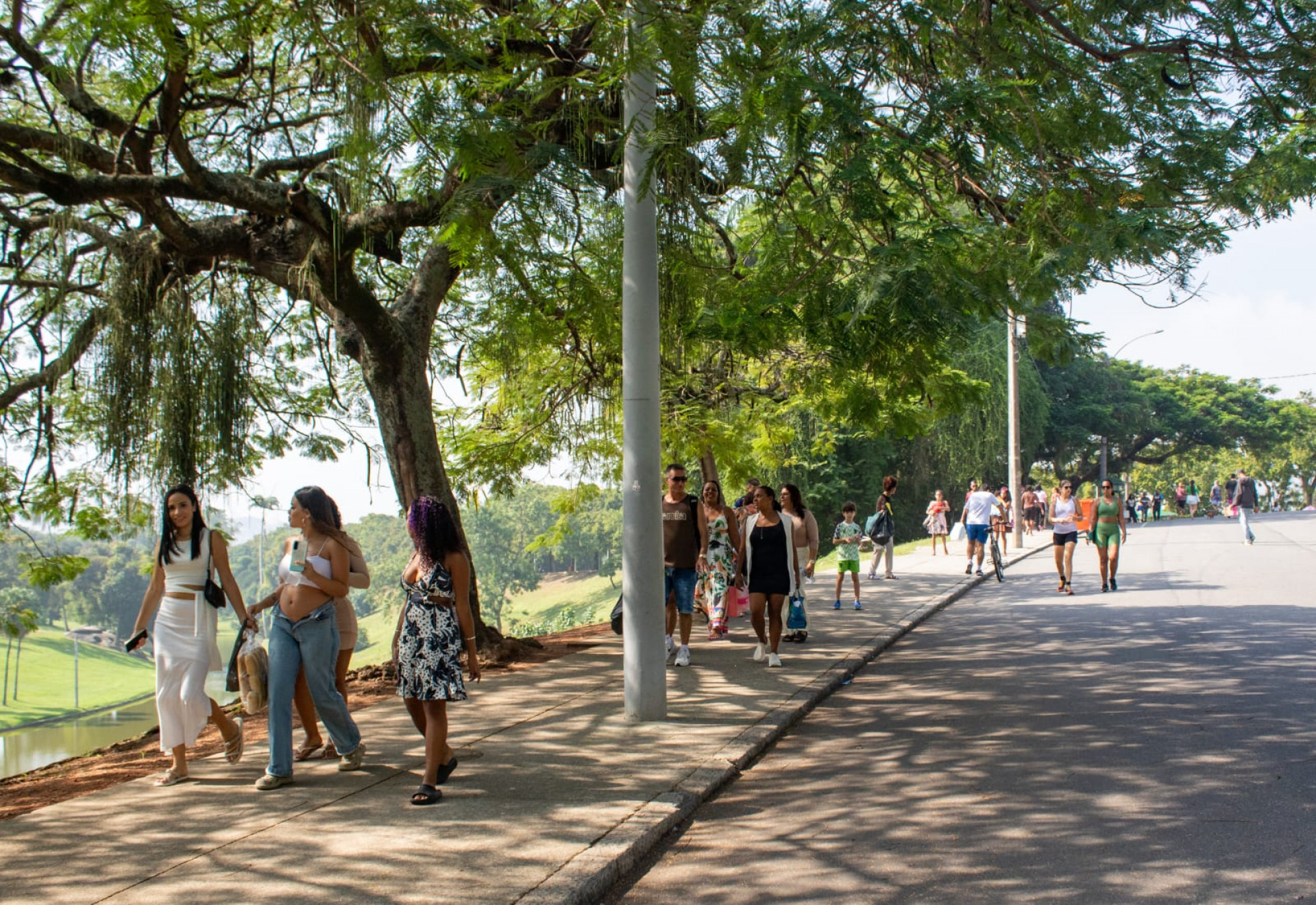 Cenário era de tranquilidade para quem decidiu aproveitar o domingo na Quinta da Boa Vista - Érica Martin / Agência O Dia