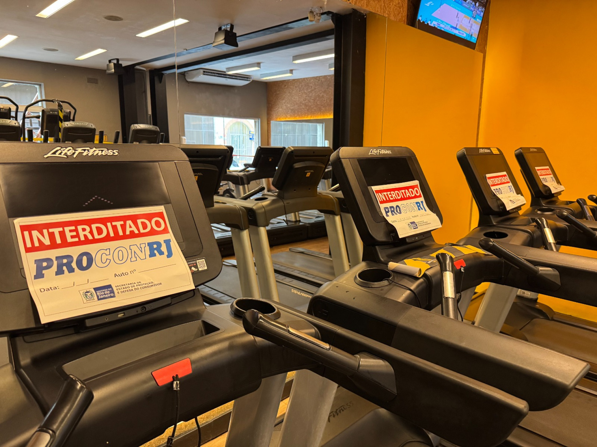 Academia de elite é interditada em Copacabana por ausência de responsável técnico e irregularidades sanitárias
- Divulgação/Sedcon