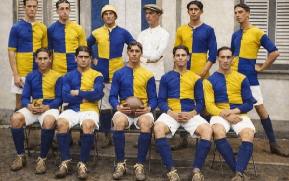 Primeiro uniforme do Flamengo