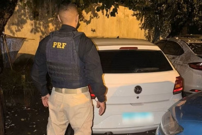 Compra feita horas antes termina em apreensão de carro adulterado na BR-101
