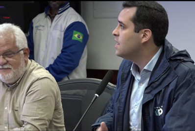 Pagamento por Pix em ônibus municipais começa nessa terça