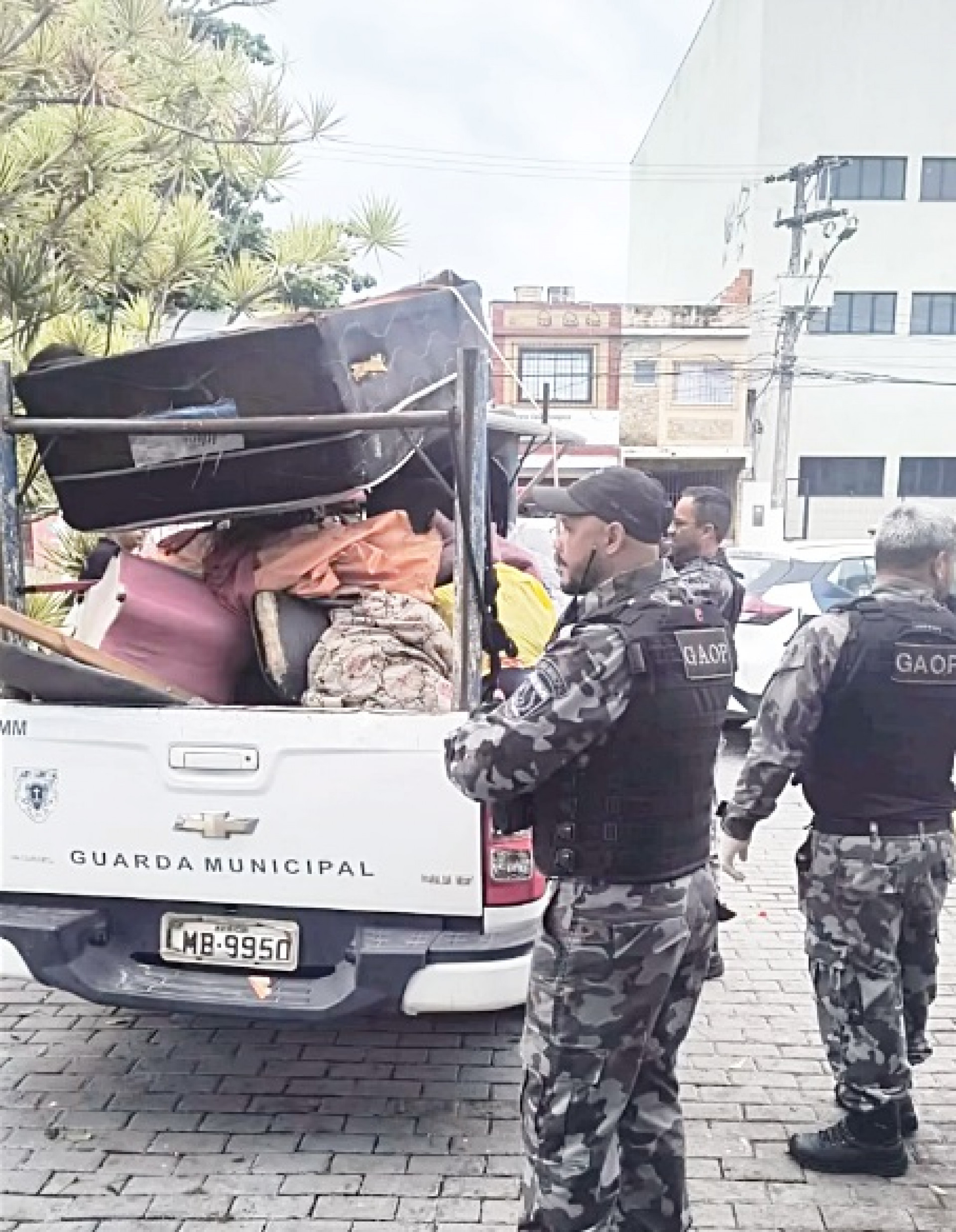 &Aacute;rea da rodovi&aacute;ria de Maca&eacute; recebeu limpeza e refor&ccedil;o no monitoramento ap&oacute;s reclama&ccedil;&otilde;es de moradores - Foto: Reprodu&ccedil;&atilde;o V&iacute;deo Rede Social
