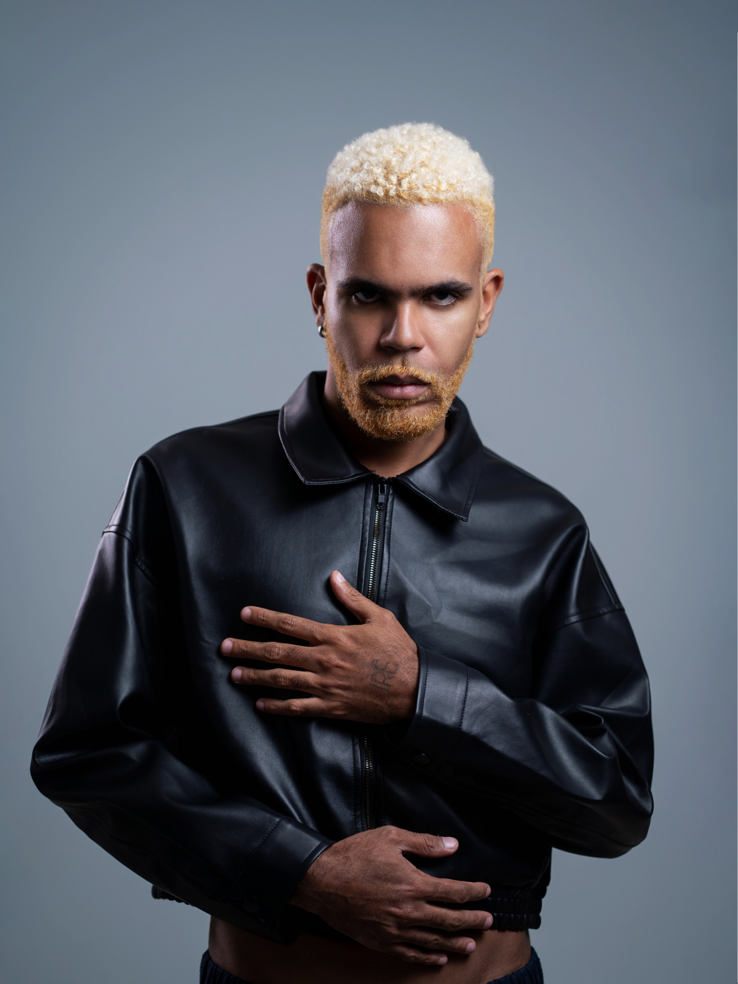 Rapper Hiran - Pedro Ommã / Divulgação