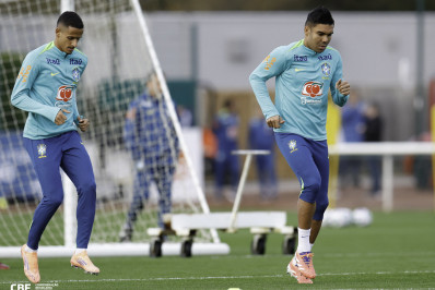 Antes de Ancelotti, Casemiro chega à Granja Comary na noite desta terça-feira