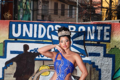 Unidos da Ponte escolhe Grazi Xavier para posto de rainha de bateria