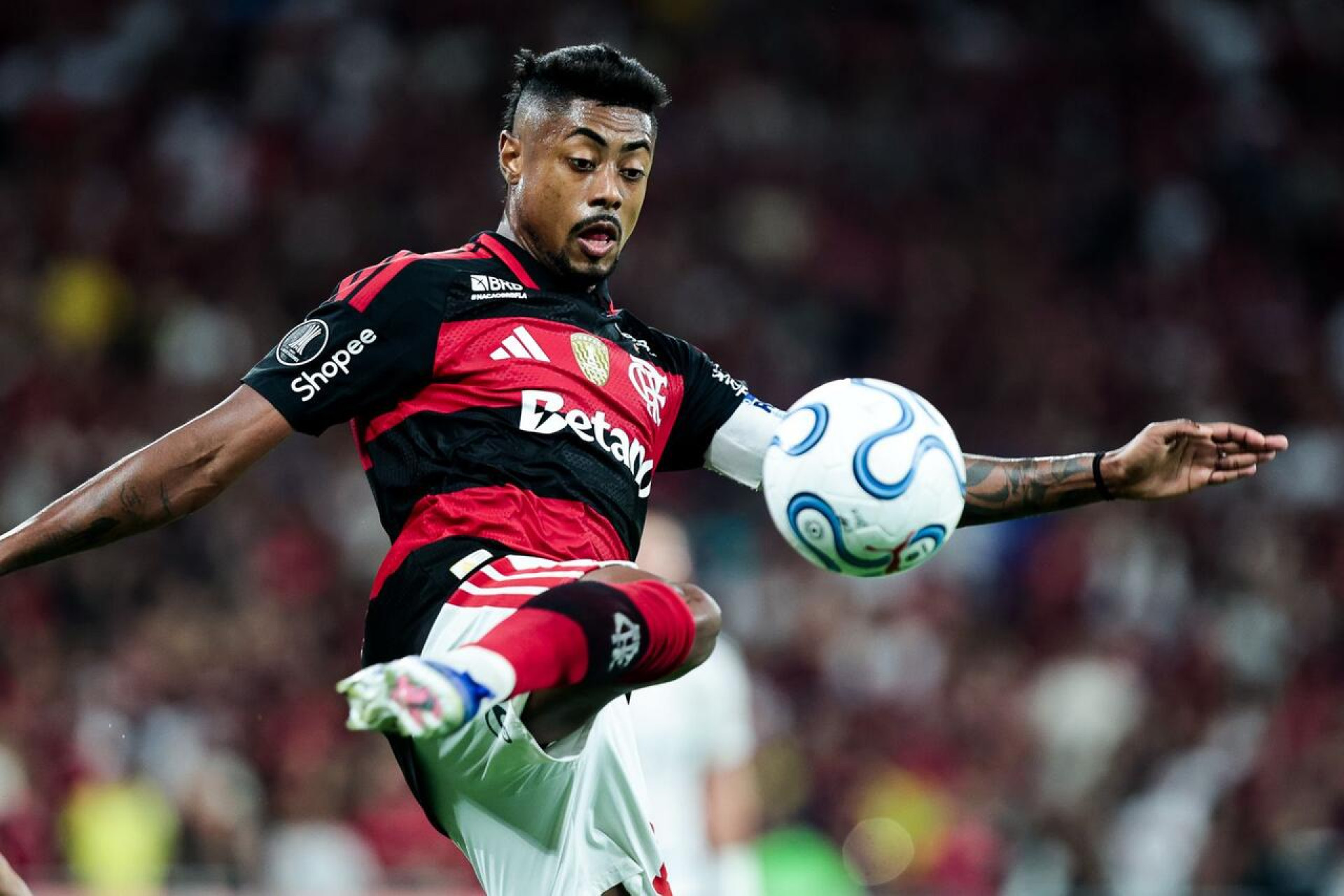 Bruno Henrique resolve e o Flamengo deve ficar em 1&ordm; geral na fase de grupos da Liberta