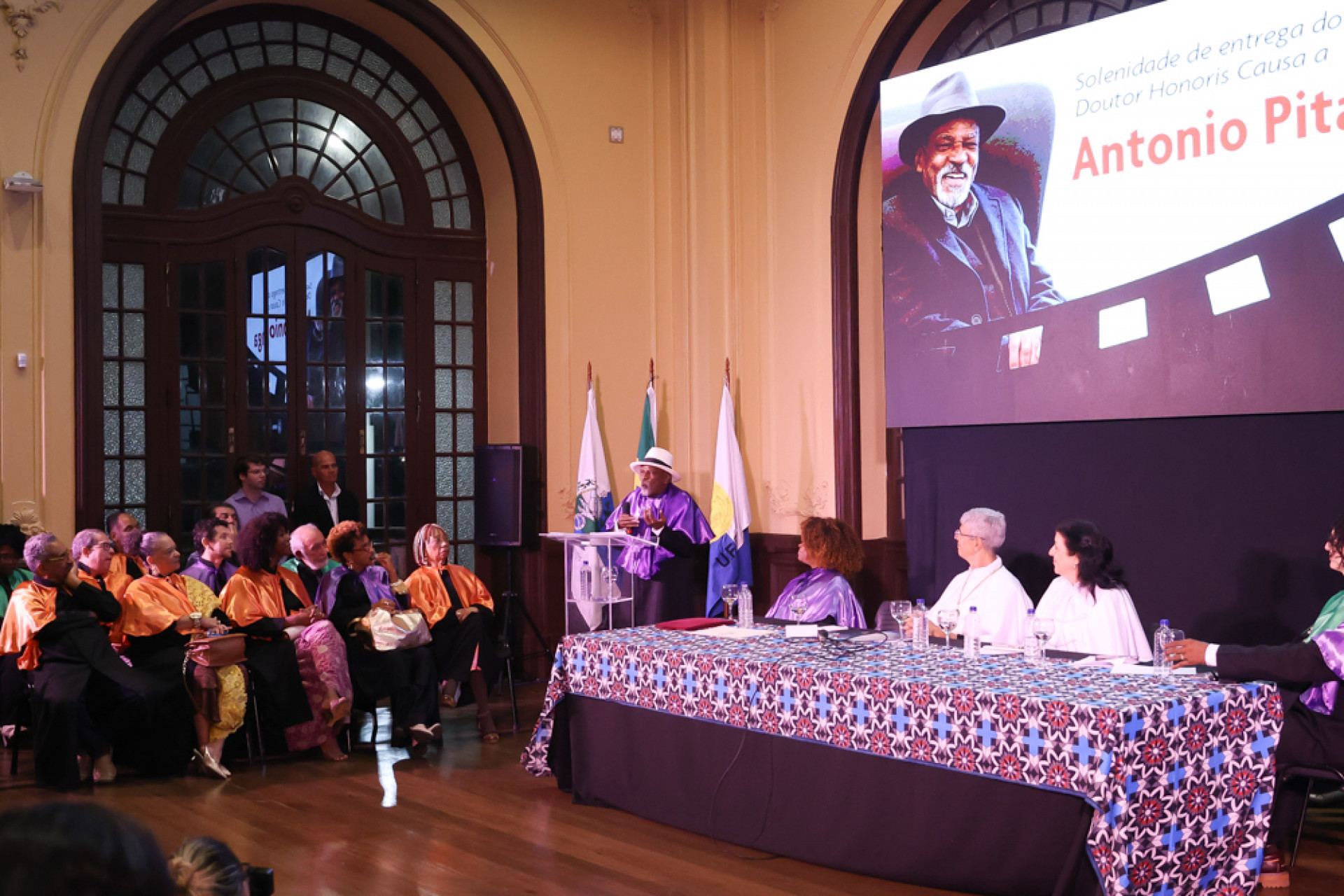  Antonio Pitanga recebe título de Doutor Honoris Causa da UFRJ  -  Roberto Filho / Brazil News