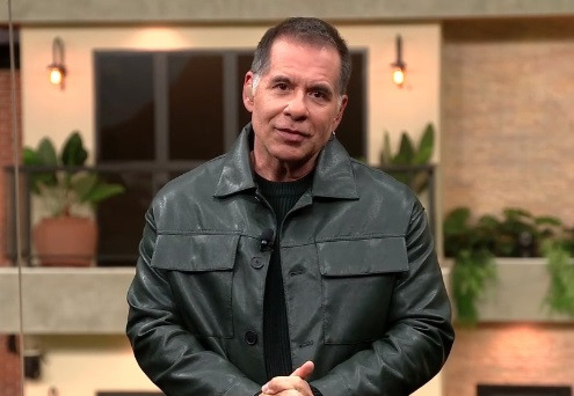 Leandro Hassum é o apresentador de 'Casa do Patrão' - Reprodução de vídeo