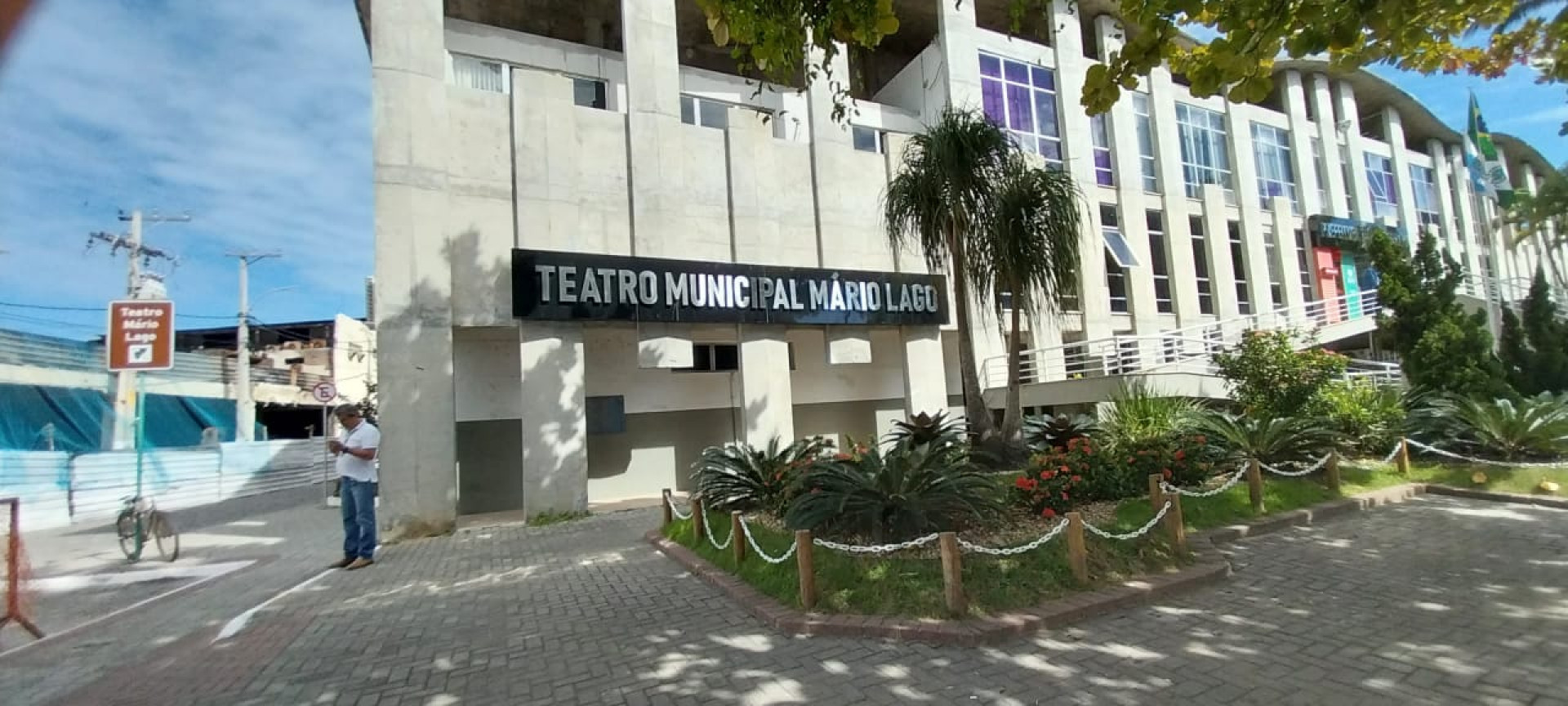Teatro Municipal de Saquarema recebe a peça 
