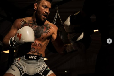 Conor McGregor reforça confiança para luta contra Holloway no UFC 329: 'Melhor do que nunca'