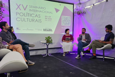 Leonardo Giordano apresentou pesquisa histórica sobre o Centro Cultural Cauby Peixoto em Seminário Internacional