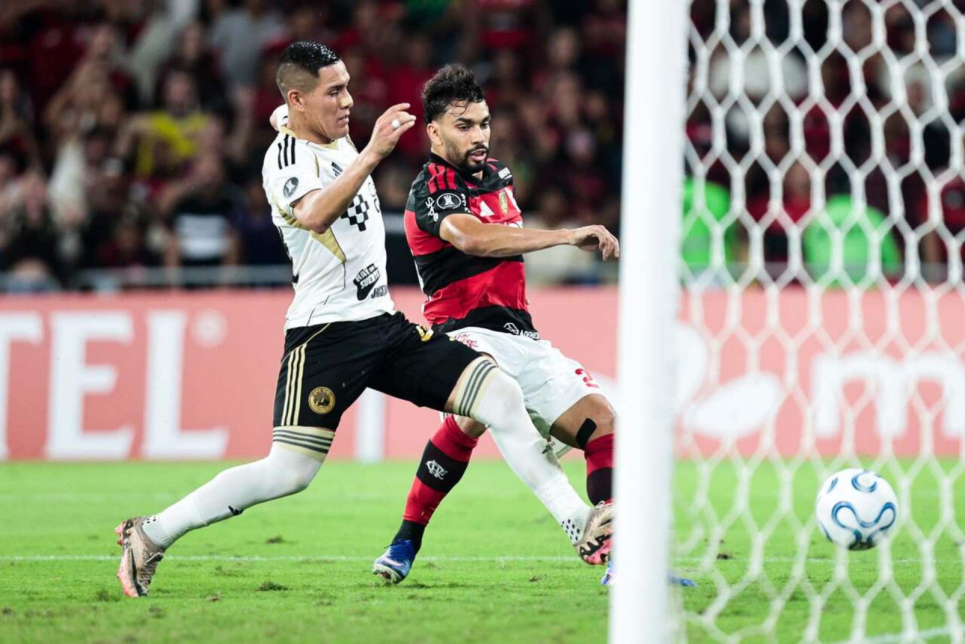 Paquet&aacute; entra, arruma o Flamengo na vit&oacute;ria sobre o Cusco e, agora,  Sele&ccedil;&atilde;o!